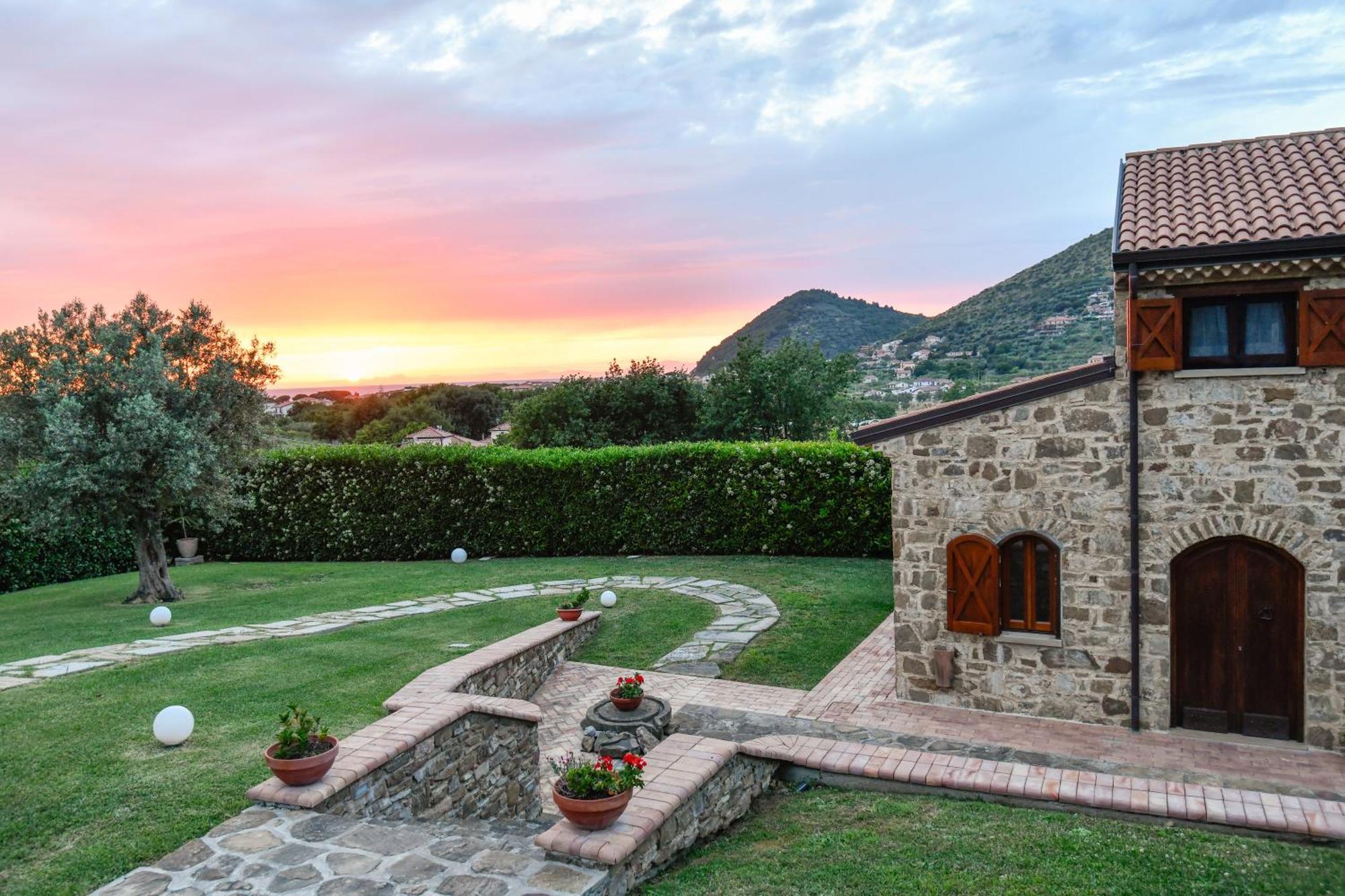 Villa Casale Il Sauco Santa Maria di Castellabate Exterior foto